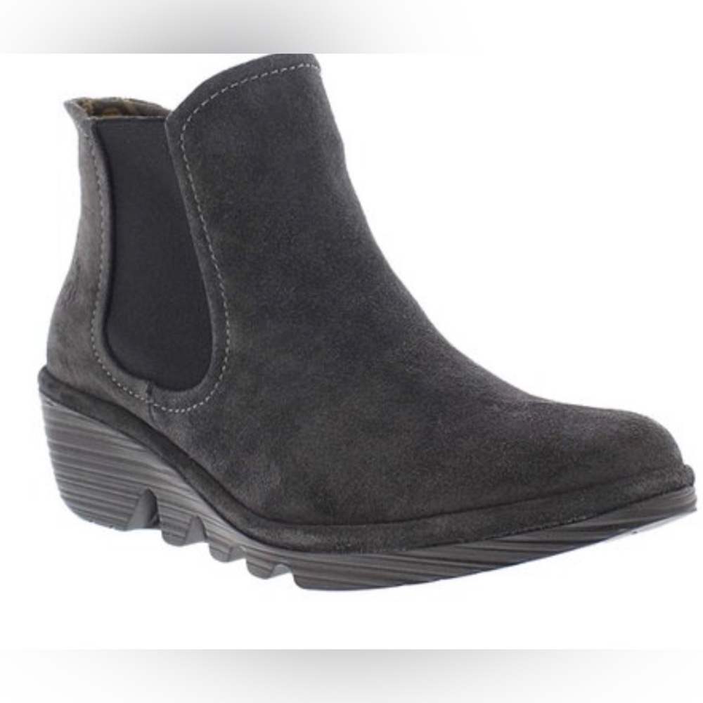 NIB NWT Fly London Phil Diesel Suede Leather Ankle Bootie sz 9-9.5 40